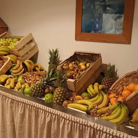 Vvf Montalbert Paradiski Ла-Плань