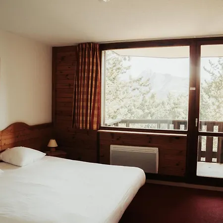 Vvf Montalbert Paradiski La Plagne