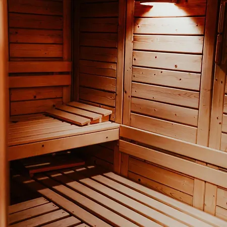 Les Sittelles Montalbert 3* 라 플라뉴