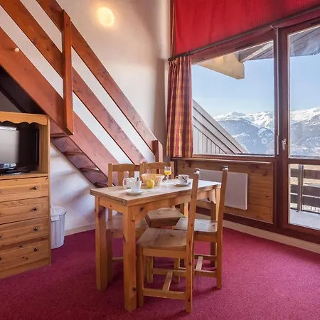 Vvf Montalbert Paradiski 3*